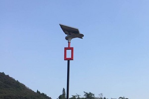 源碼科技照明公司發(fā)布會打造“飛鶴燈”設計